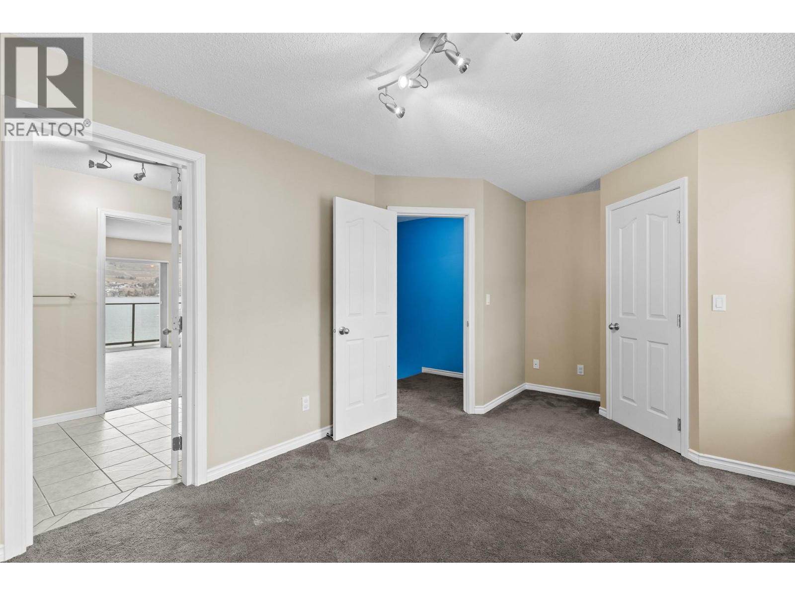 2 7779 Okanagan Landing Road, Vernon