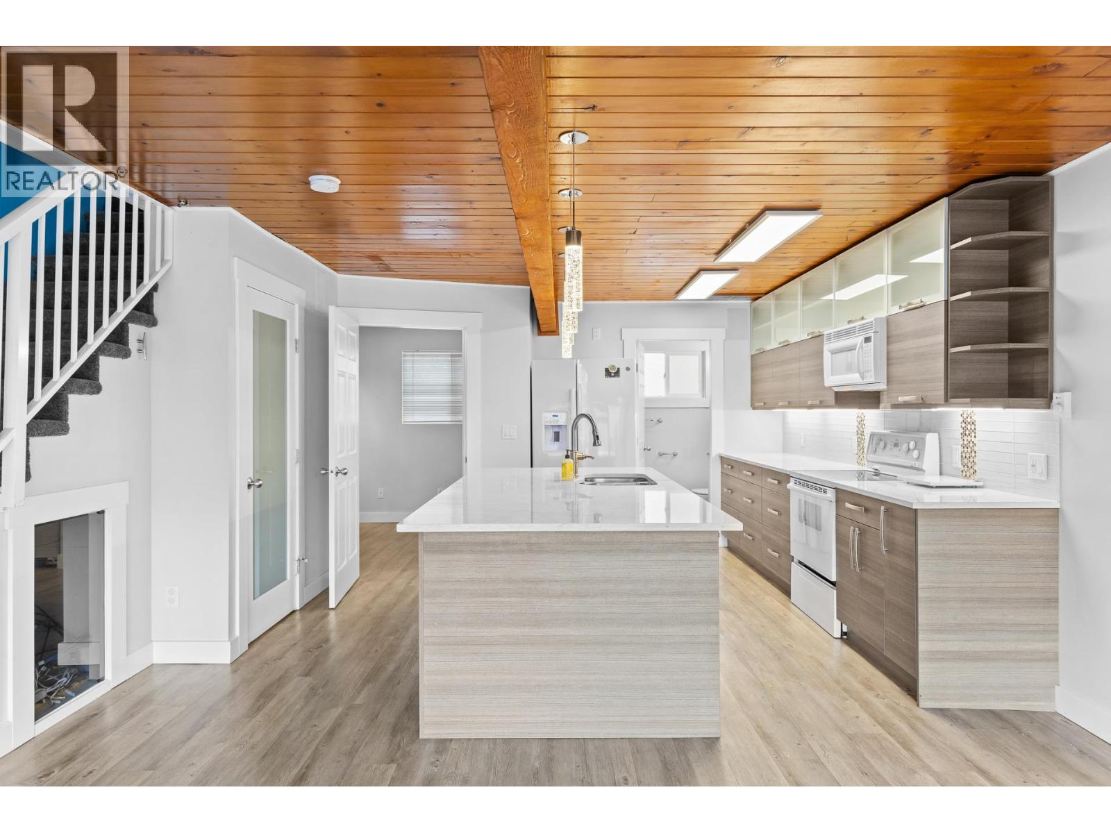 2 7779 Okanagan Landing Road, Vernon