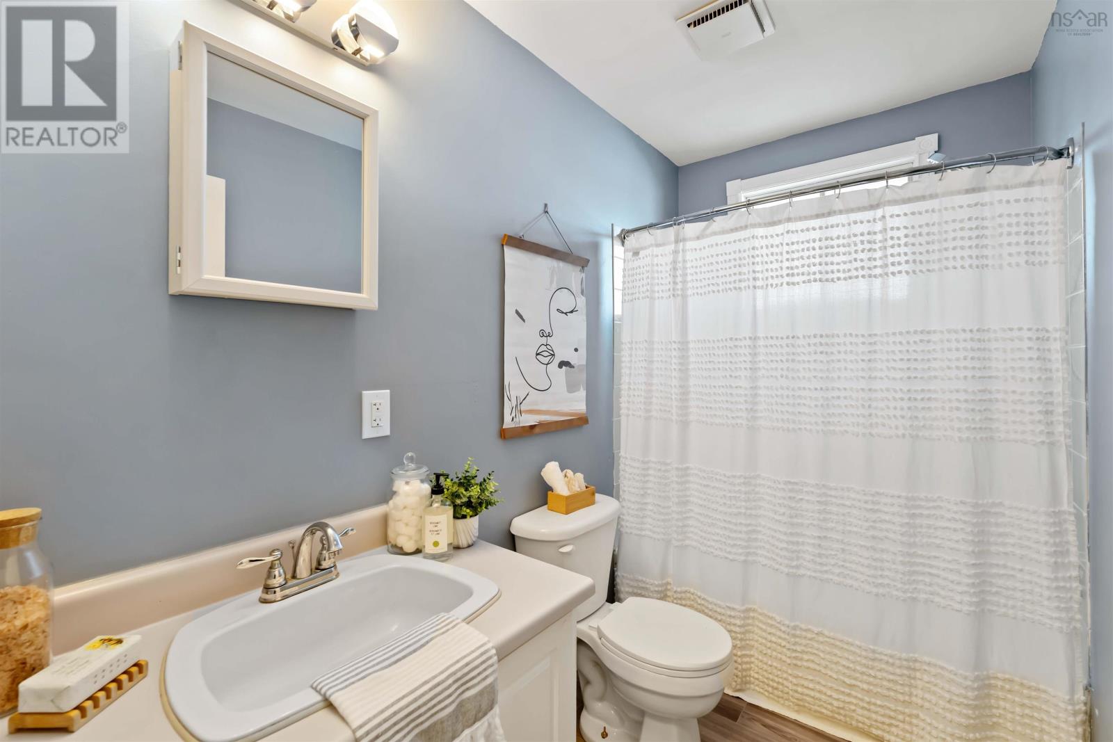 Property 22 of 49 of 21 Sherry Avenue