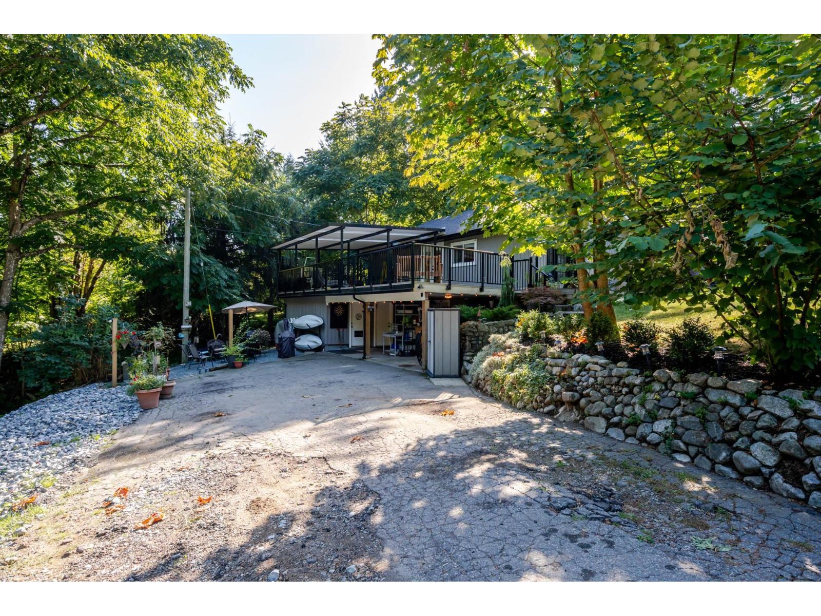 8528 DUNN Street - main photo