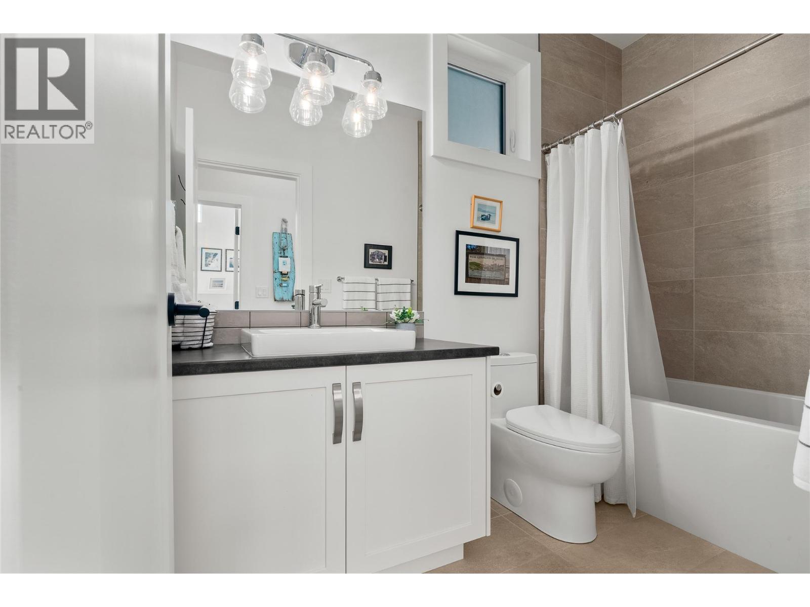  342 Grange Drive, Vernon