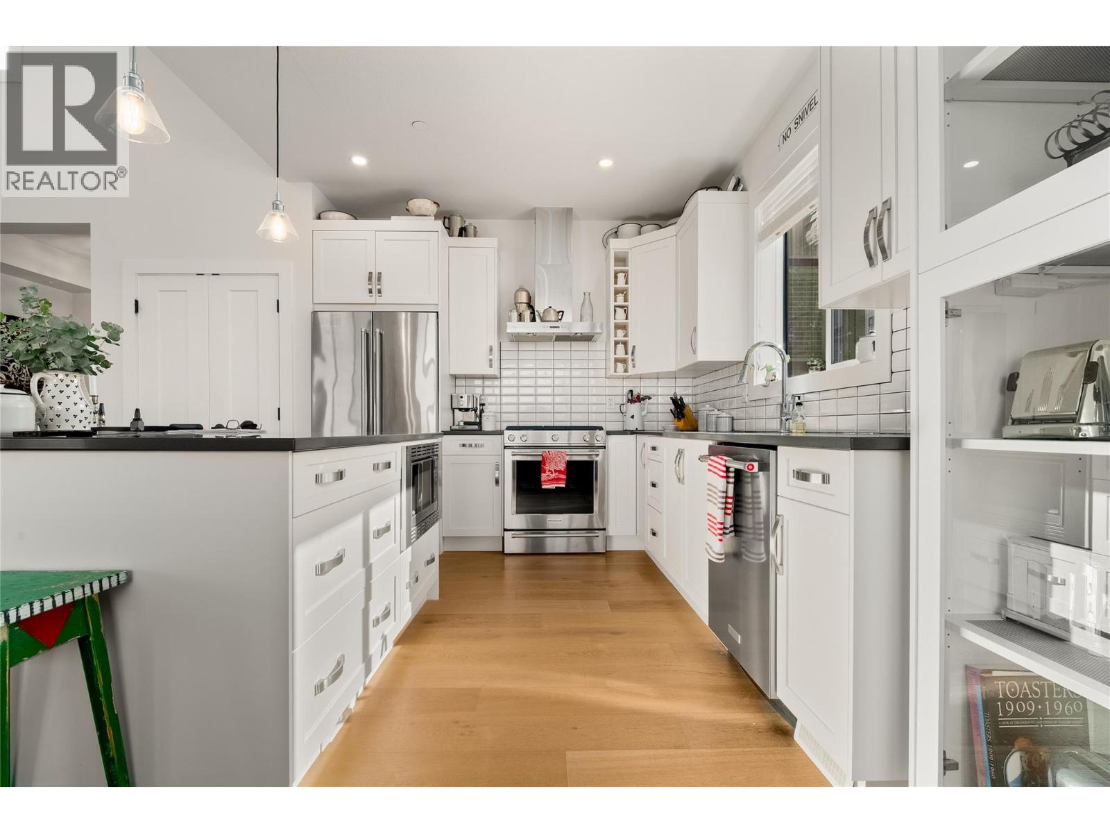  342 Grange Drive, Vernon