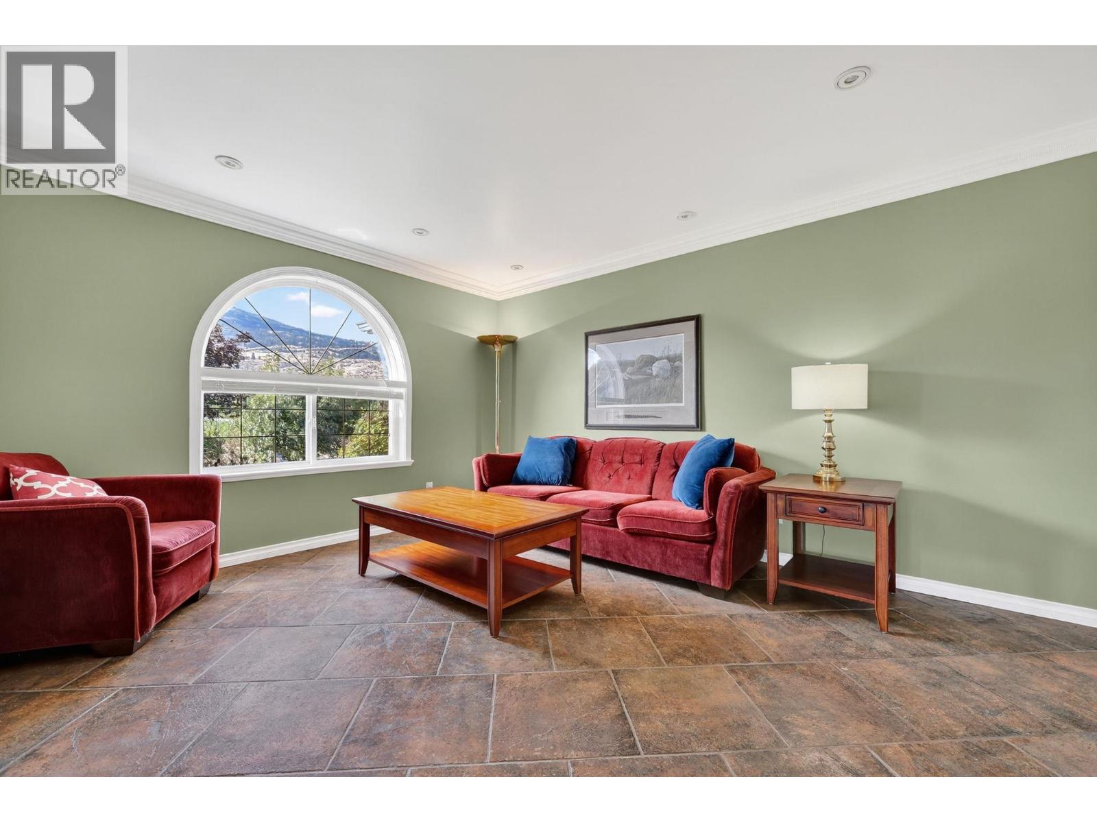  8949 122nd Avenue, Osoyoos