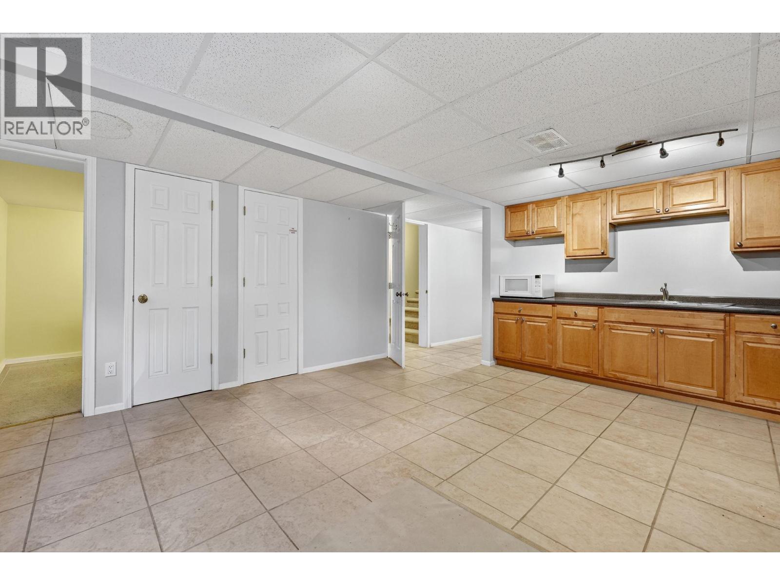  8949 122nd Avenue, Osoyoos