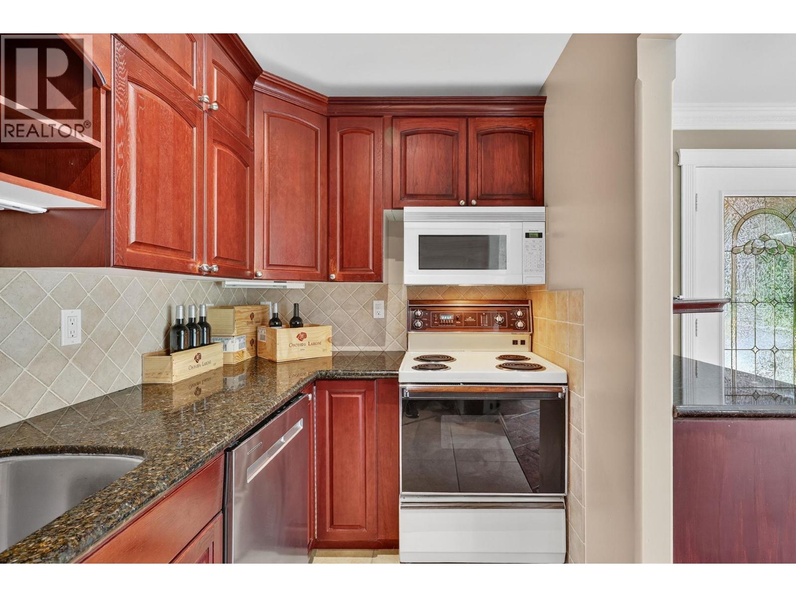  8949 122nd Avenue, Osoyoos