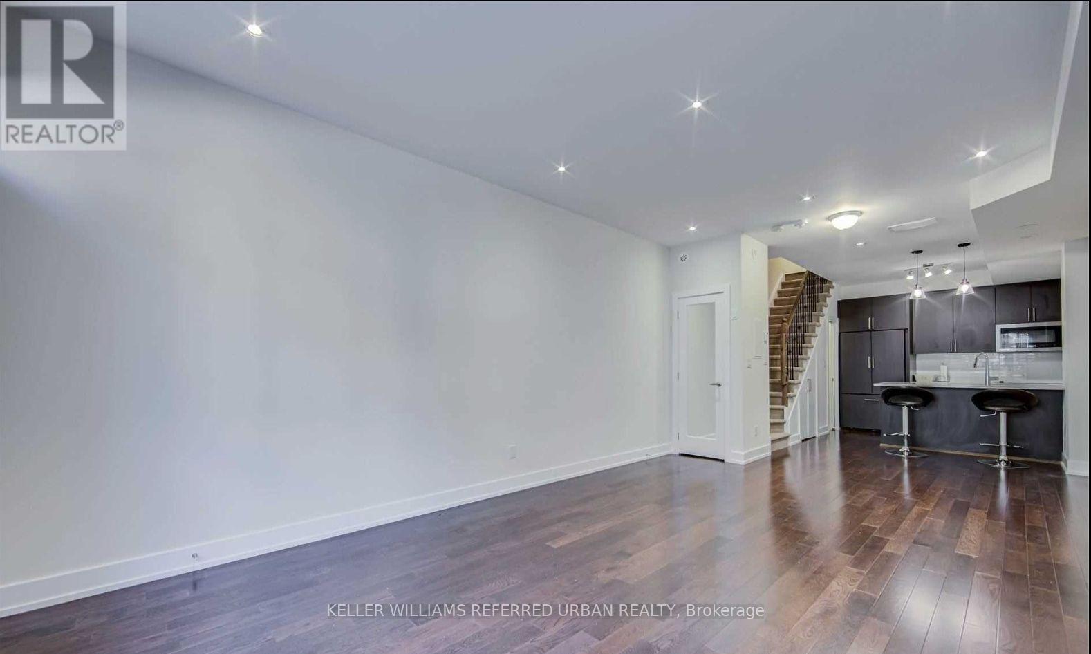 56 - 220 BRANDON AVENUE - Photo 2 of 18, Toronto (Dovercourt-Wallace Emerson-Junction), Ontario