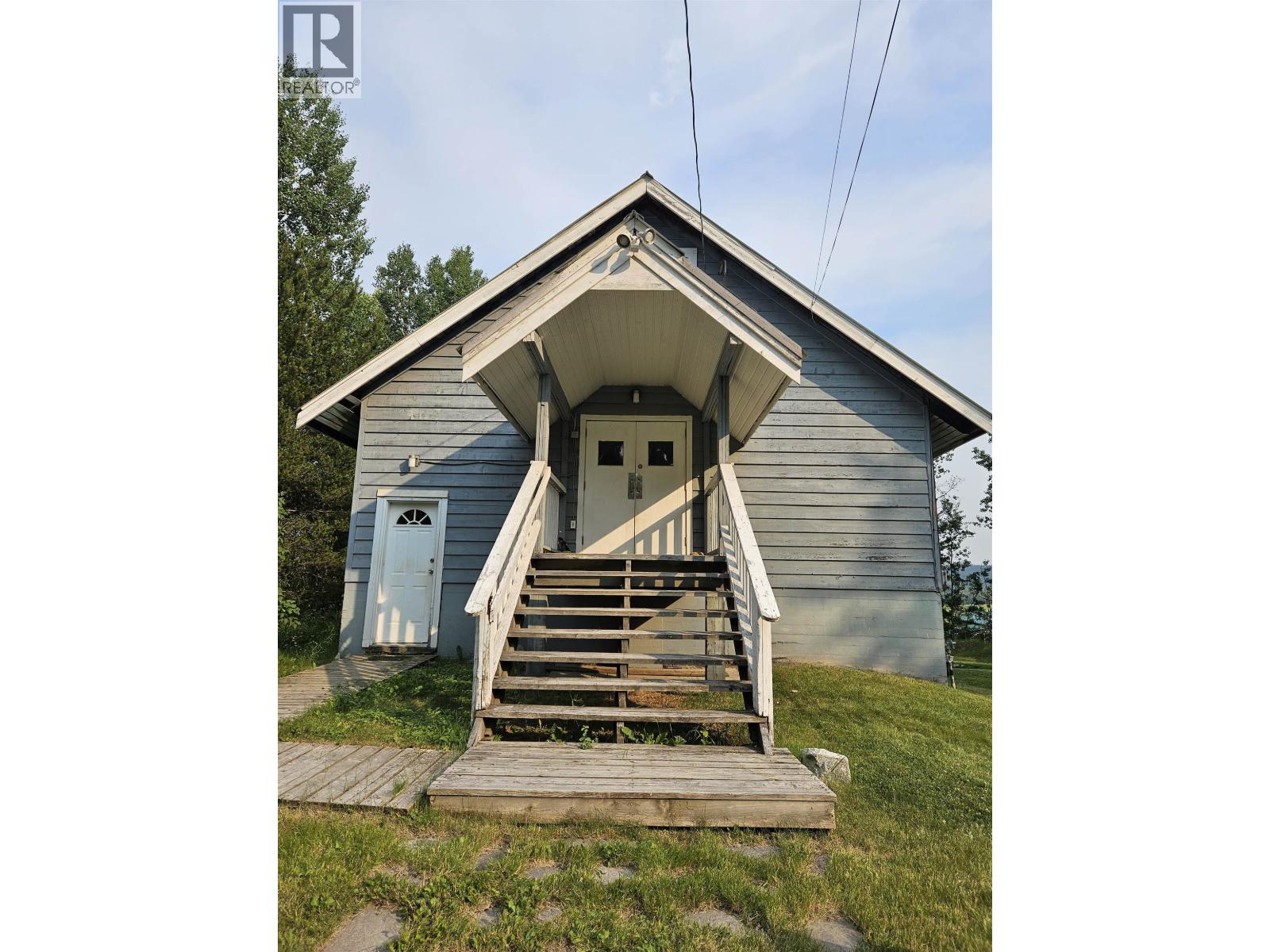 4569 CANIM-HENDRIX LAKE ROAD - 4