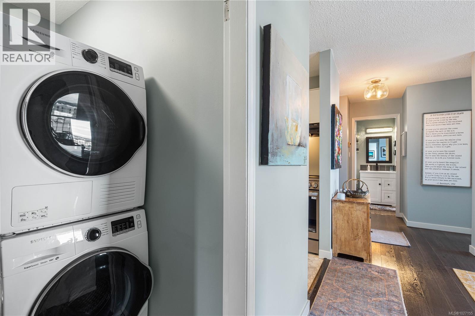 405 240 Milton St, Nanaimo