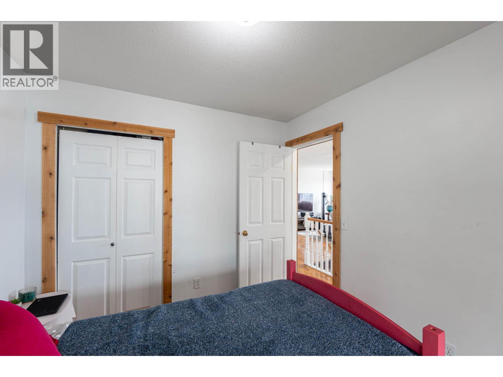  3052 Ensign Way, West Kelowna