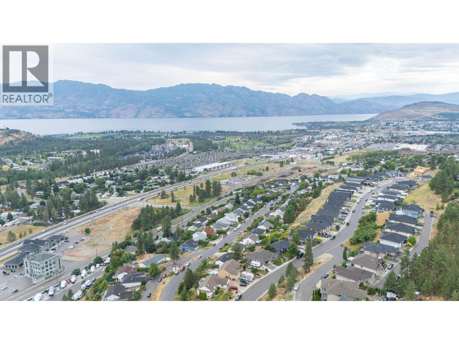  3052 Ensign Way, West Kelowna