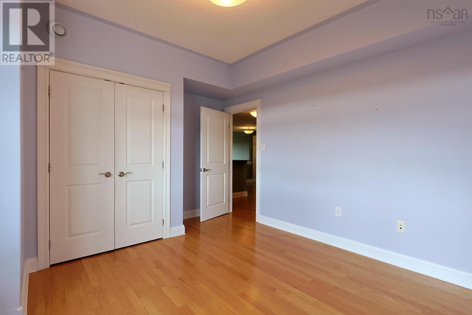 Property 25 of 29 of 205 60 Walter Havill Drive