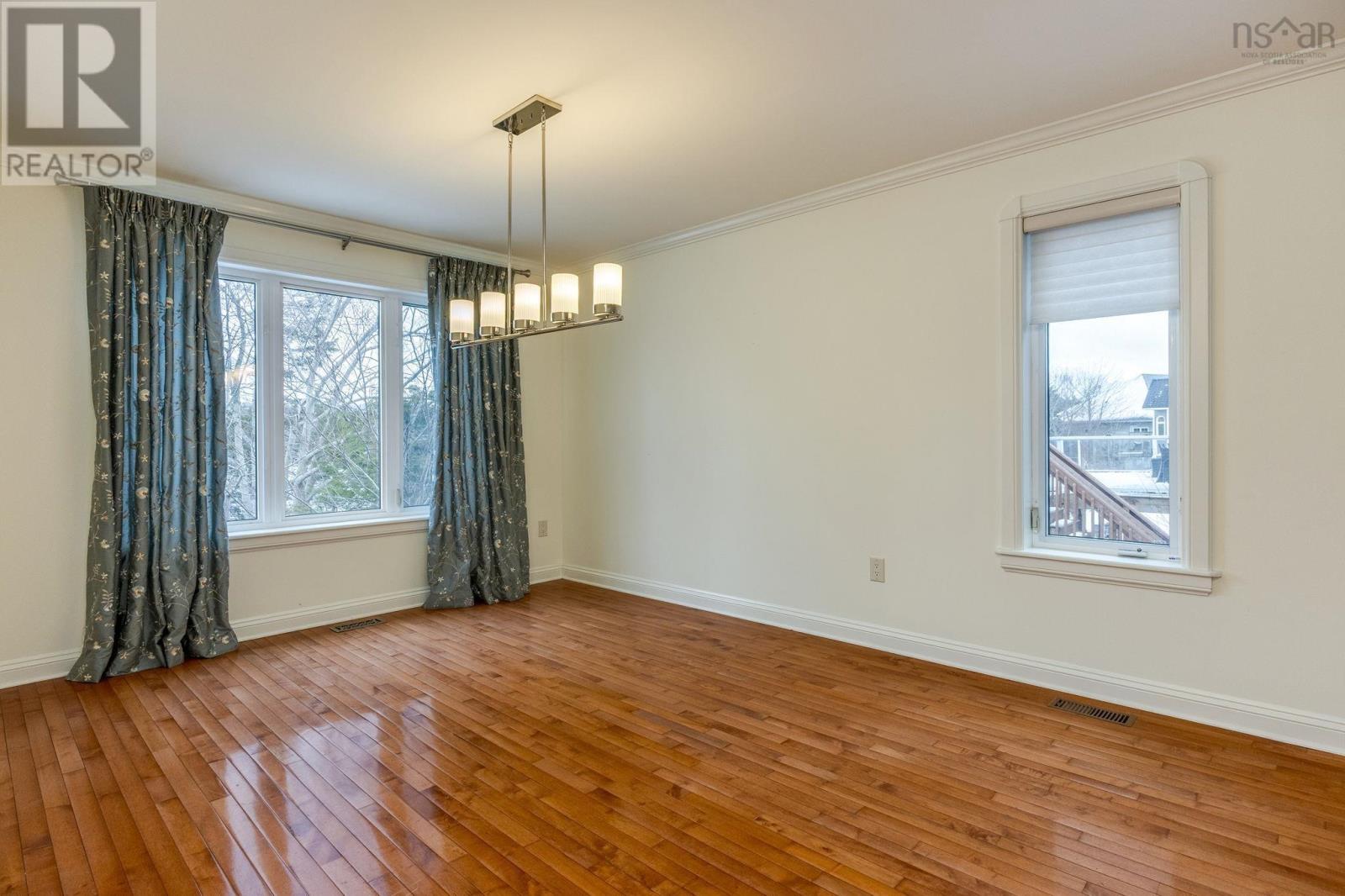 Property 6 of 49 of 23 Lakeshore Park Terrace