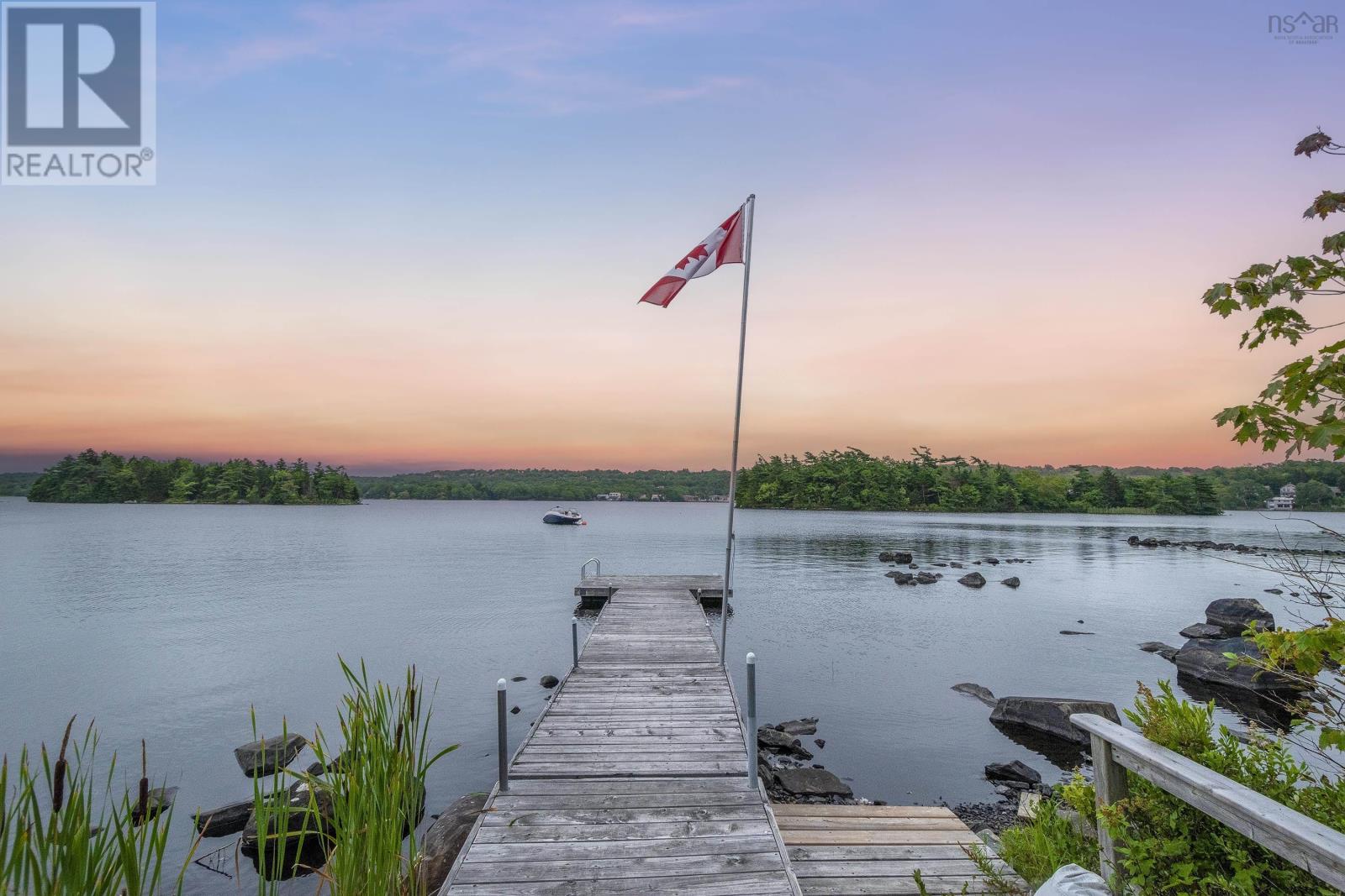 Property 44 of 49 of 23 Lakeshore Park Terrace