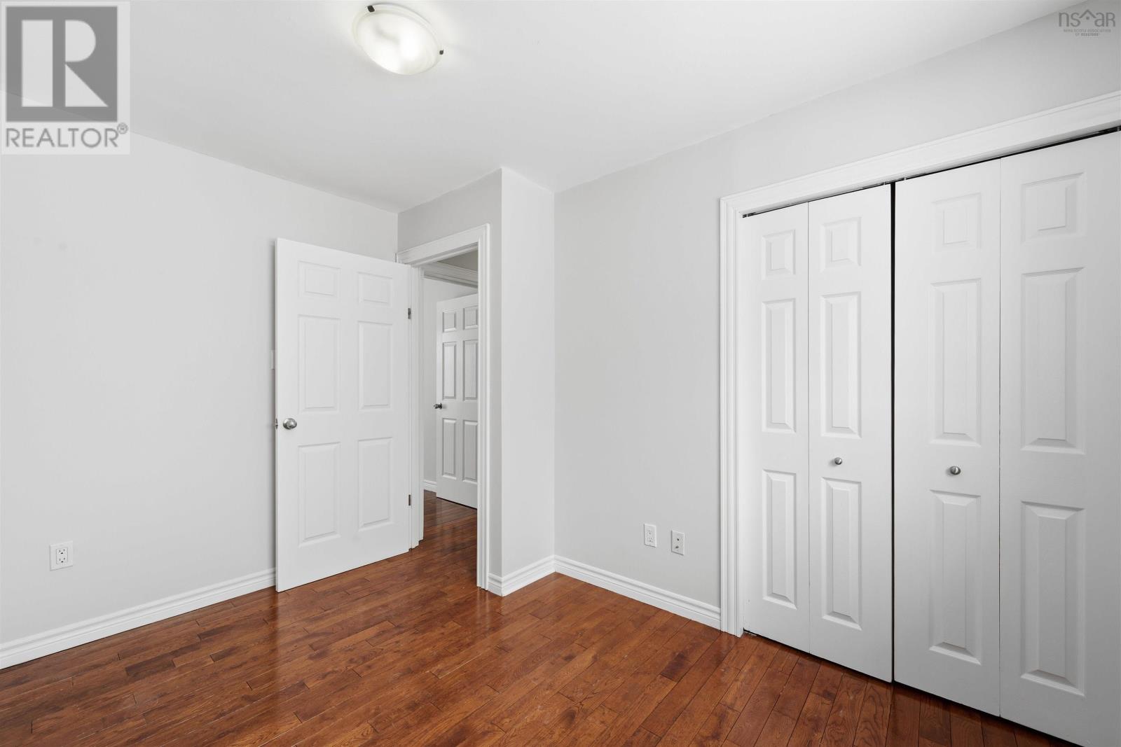 Property 20 of 40 of 163 Quaker Crescent