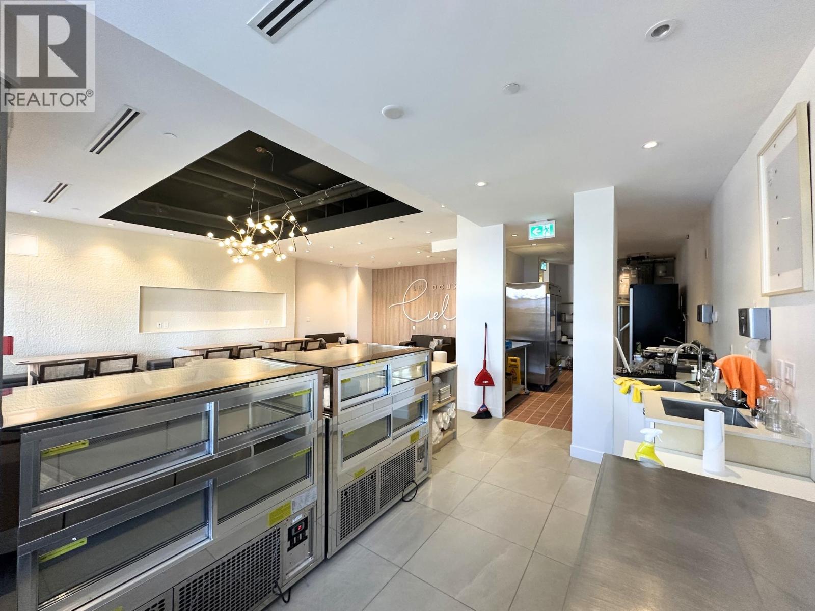 8982 UNIVERSITY HIGH STREET - Photo 2 of 11, Burnaby, British Columbia