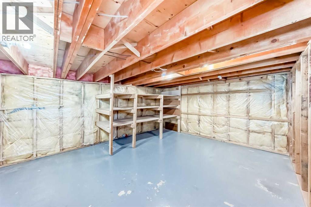 Single Family House 3 Level for Sale in  Cedarwood Place SW Cedarbrae Calgary 