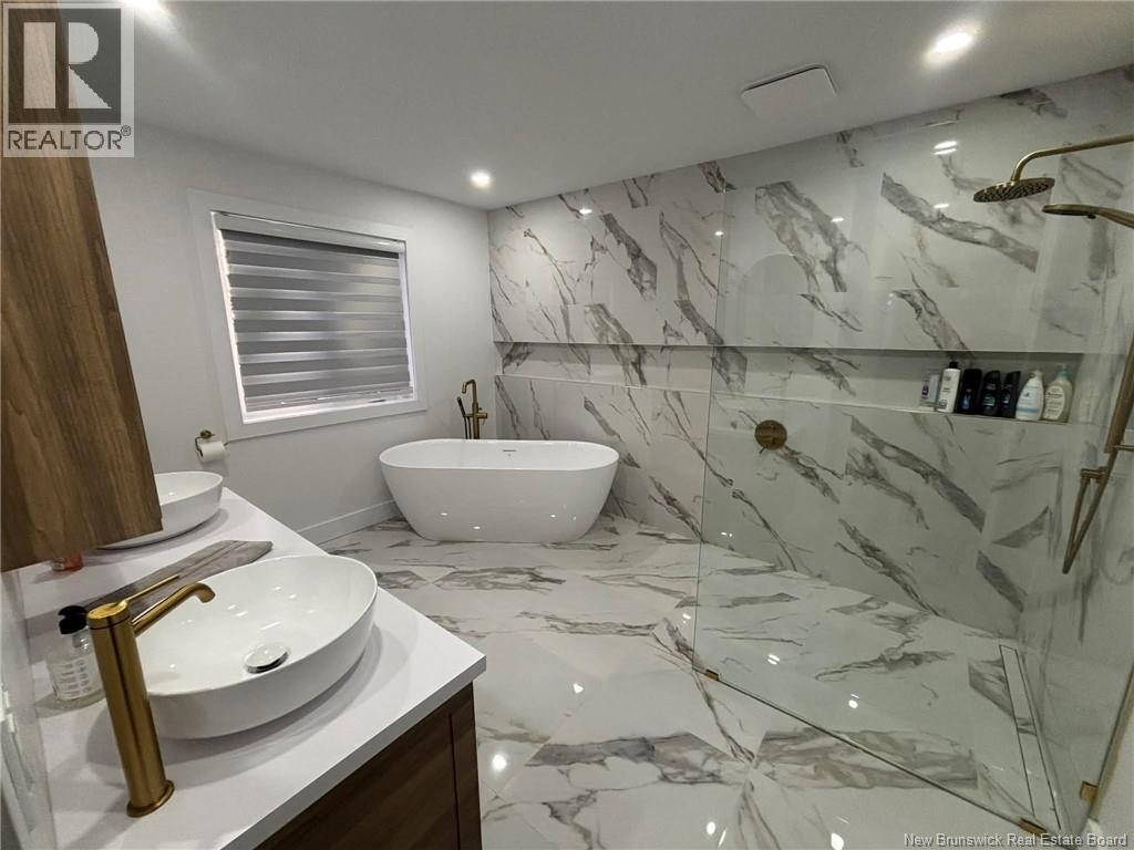 2 Belanger Street - 13