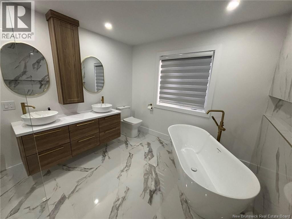 2 Belanger Street - 16