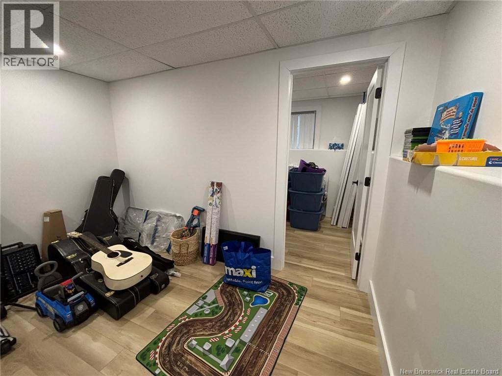 2 Belanger Street - 25