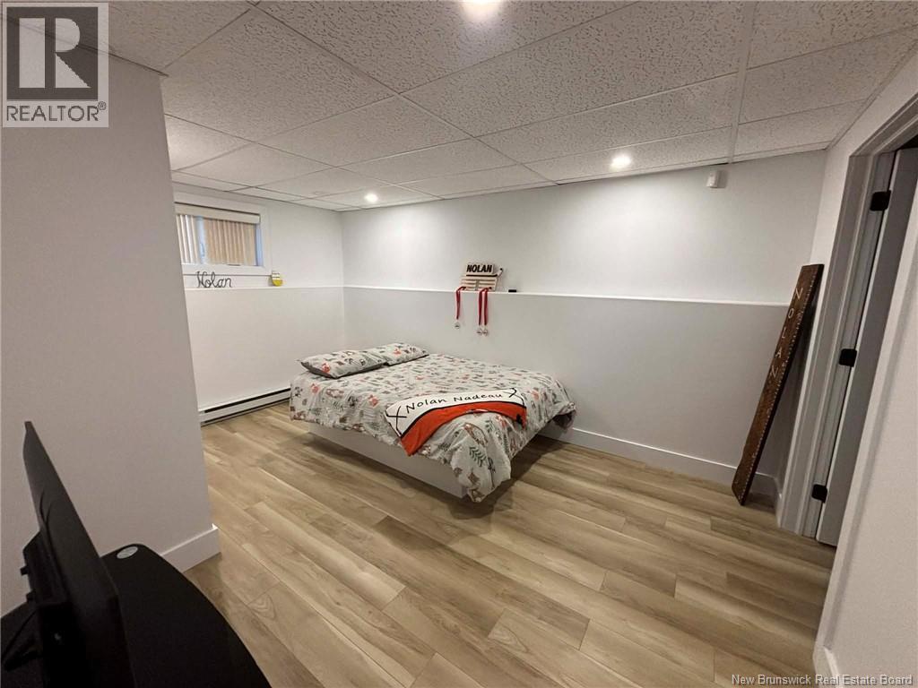 2 Belanger Street - 28