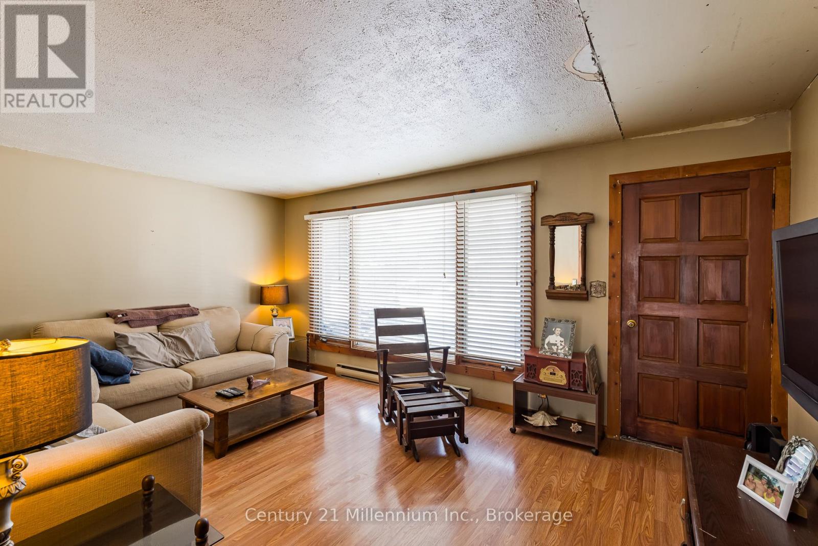 112 NIAGARA STREET - Photo 5 of 38, Collingwood, Ontario