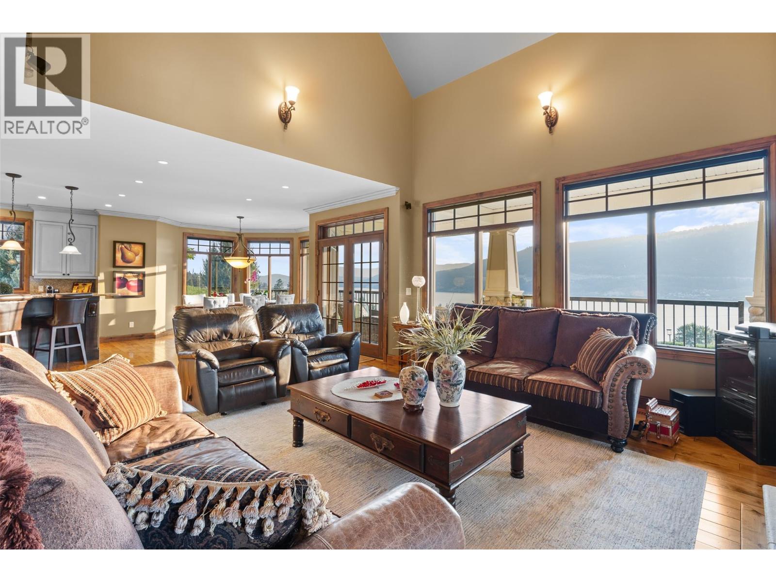  14911 Oyama Road, Oyama