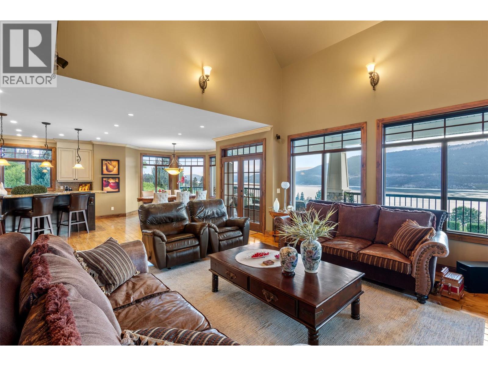  14911 Oyama Road, Oyama