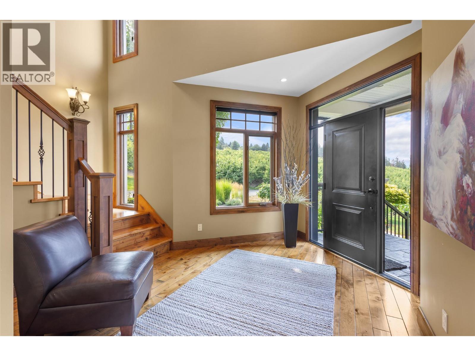  14911 Oyama Road, Oyama