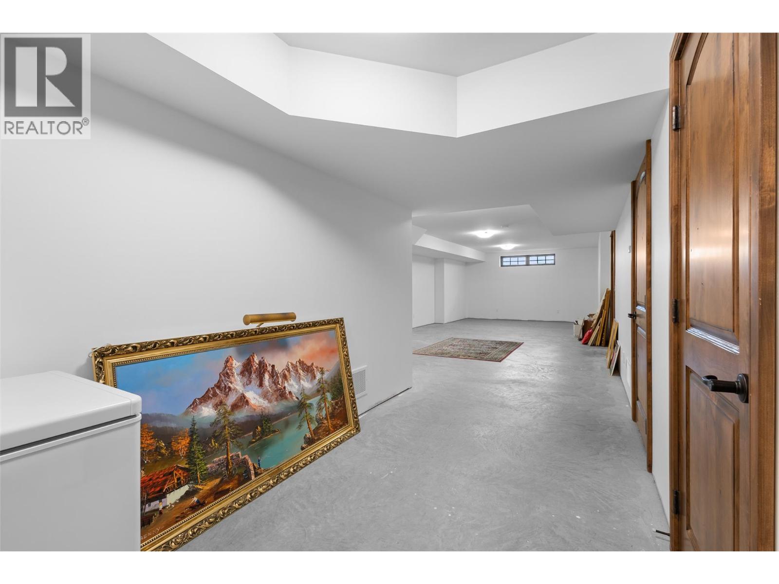  14911 Oyama Road, Oyama