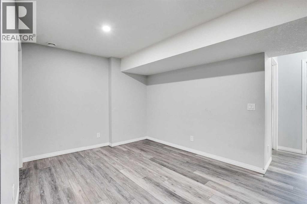 Single Family House for Sale in  Savanna Way NE Saddle Ridge Calgary 