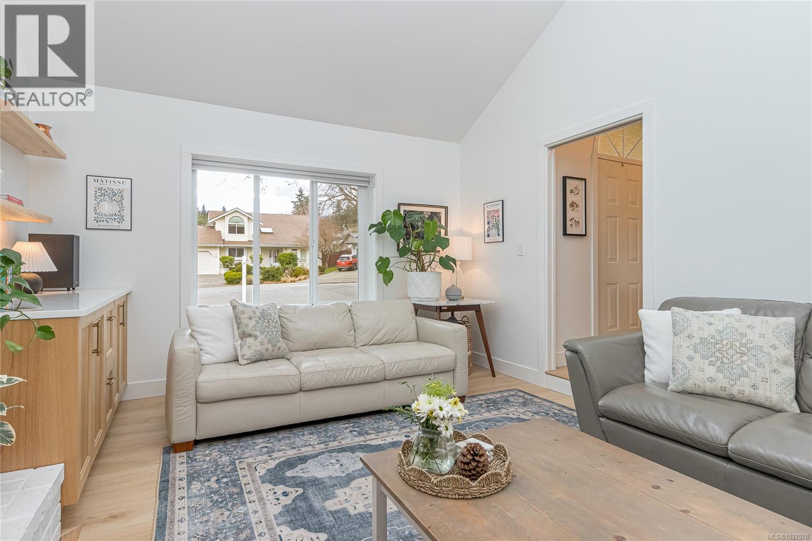 2060 BERKSHIRE PL - 14