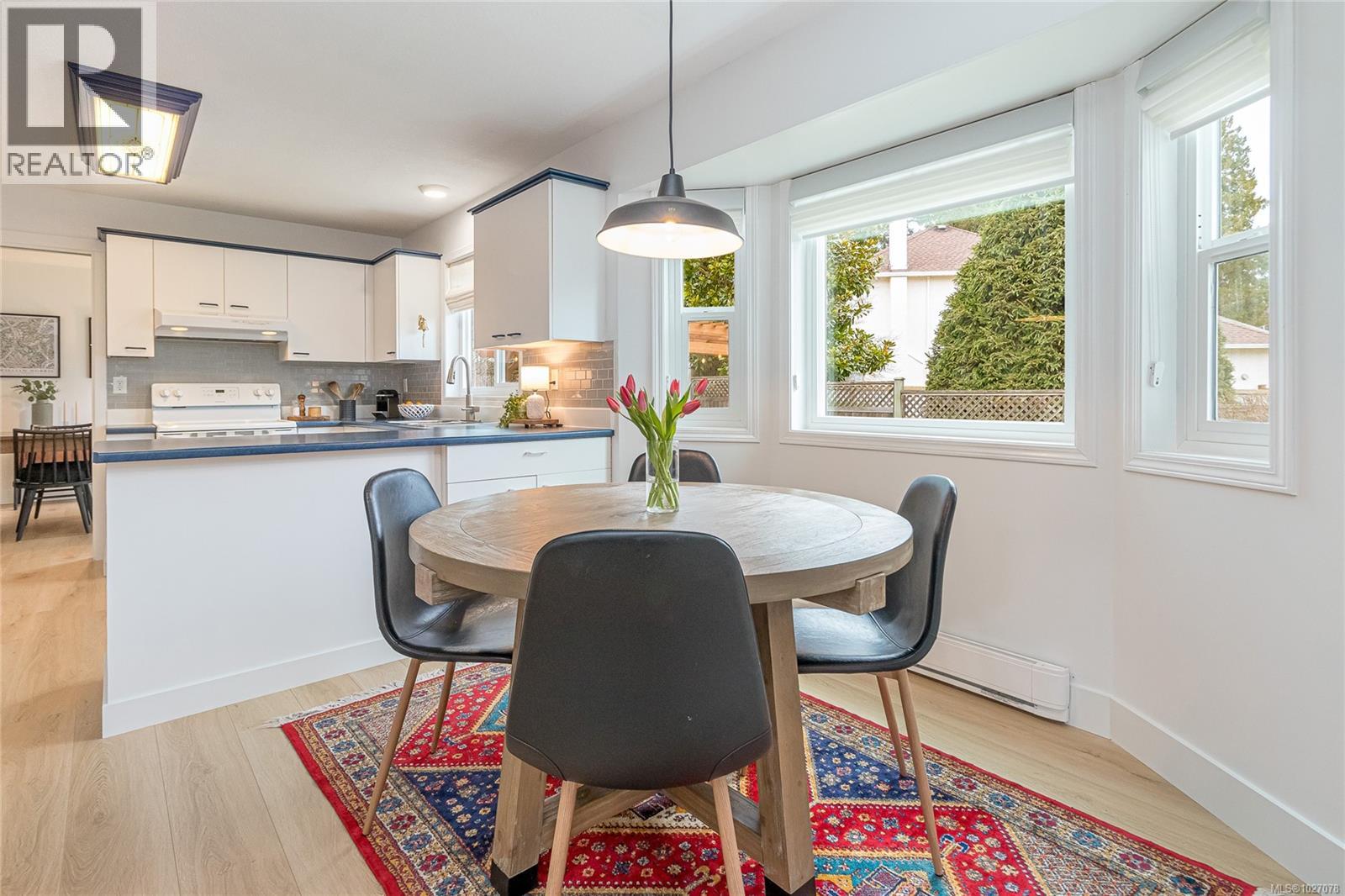 2060 BERKSHIRE PL - 20