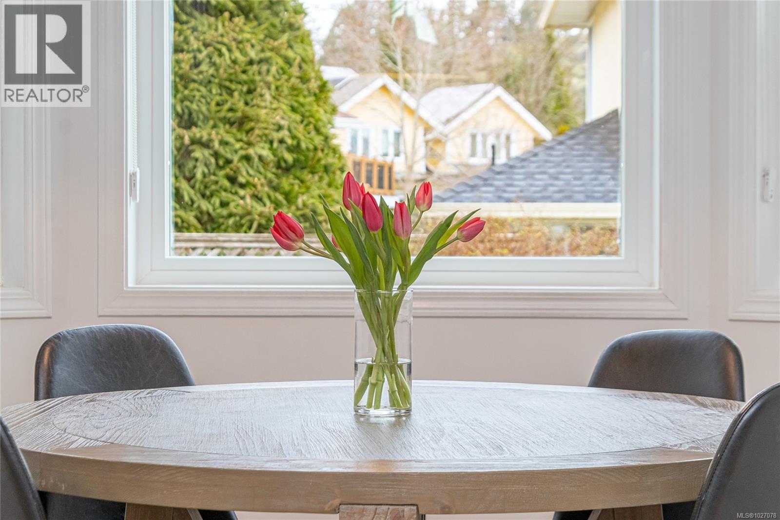 2060 BERKSHIRE PL - 26