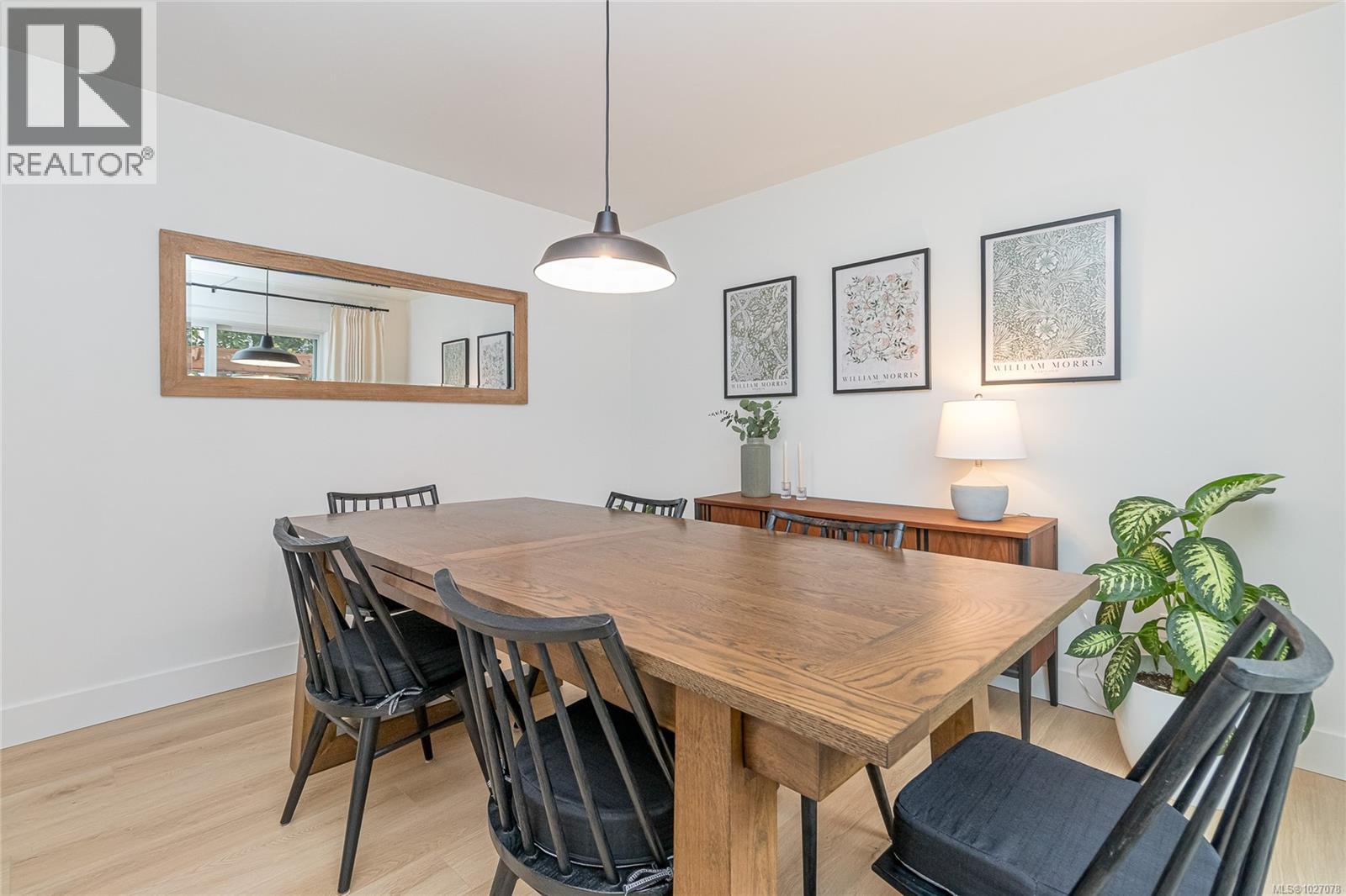 2060 BERKSHIRE PL - 27