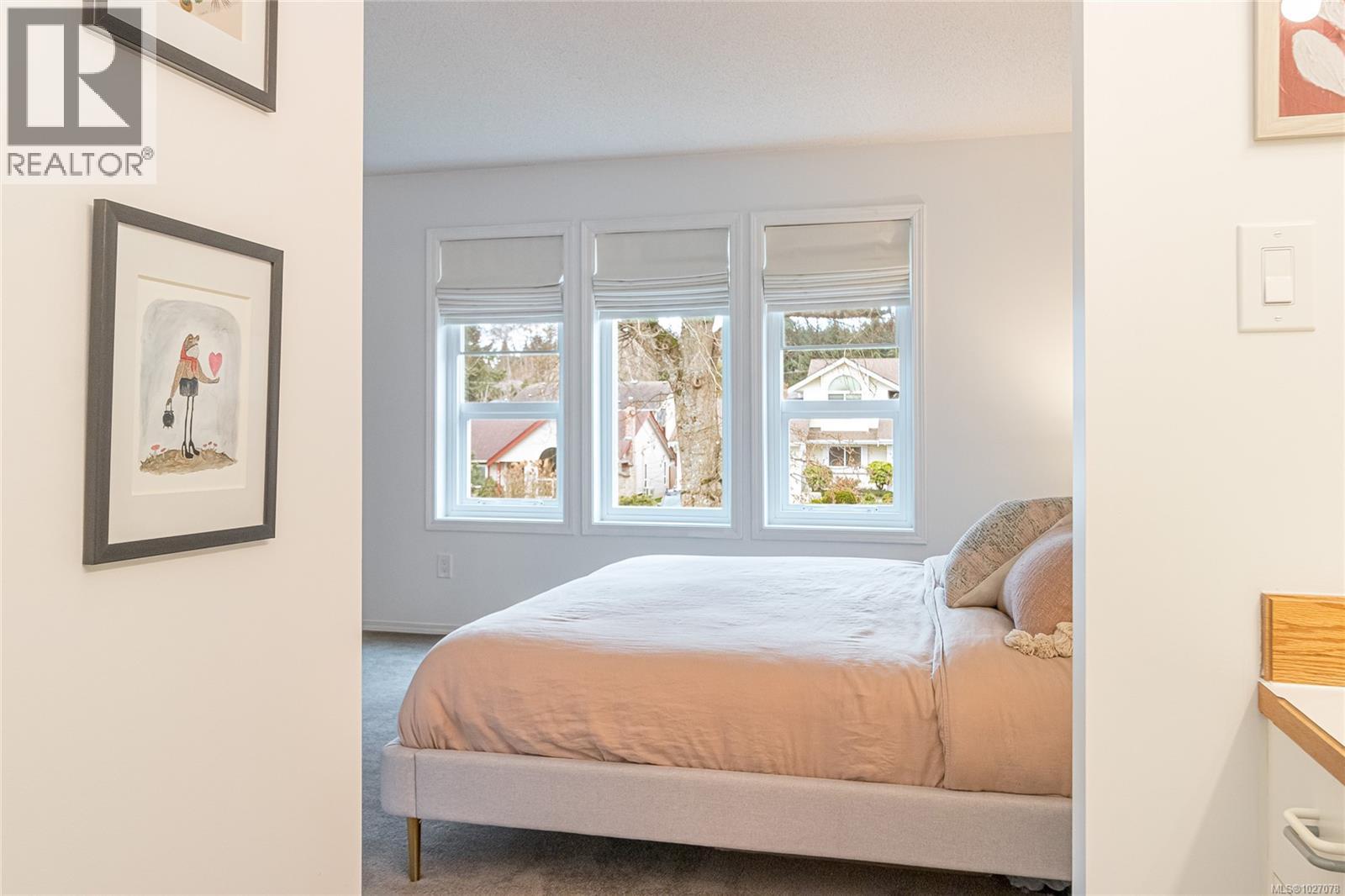 2060 BERKSHIRE PL - 32