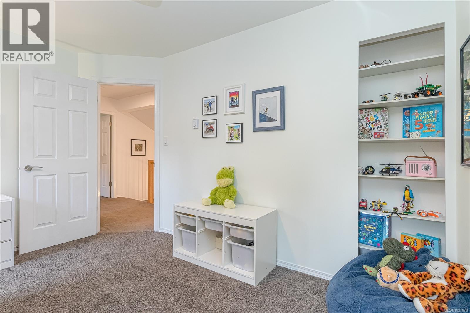 2060 BERKSHIRE PL - 38