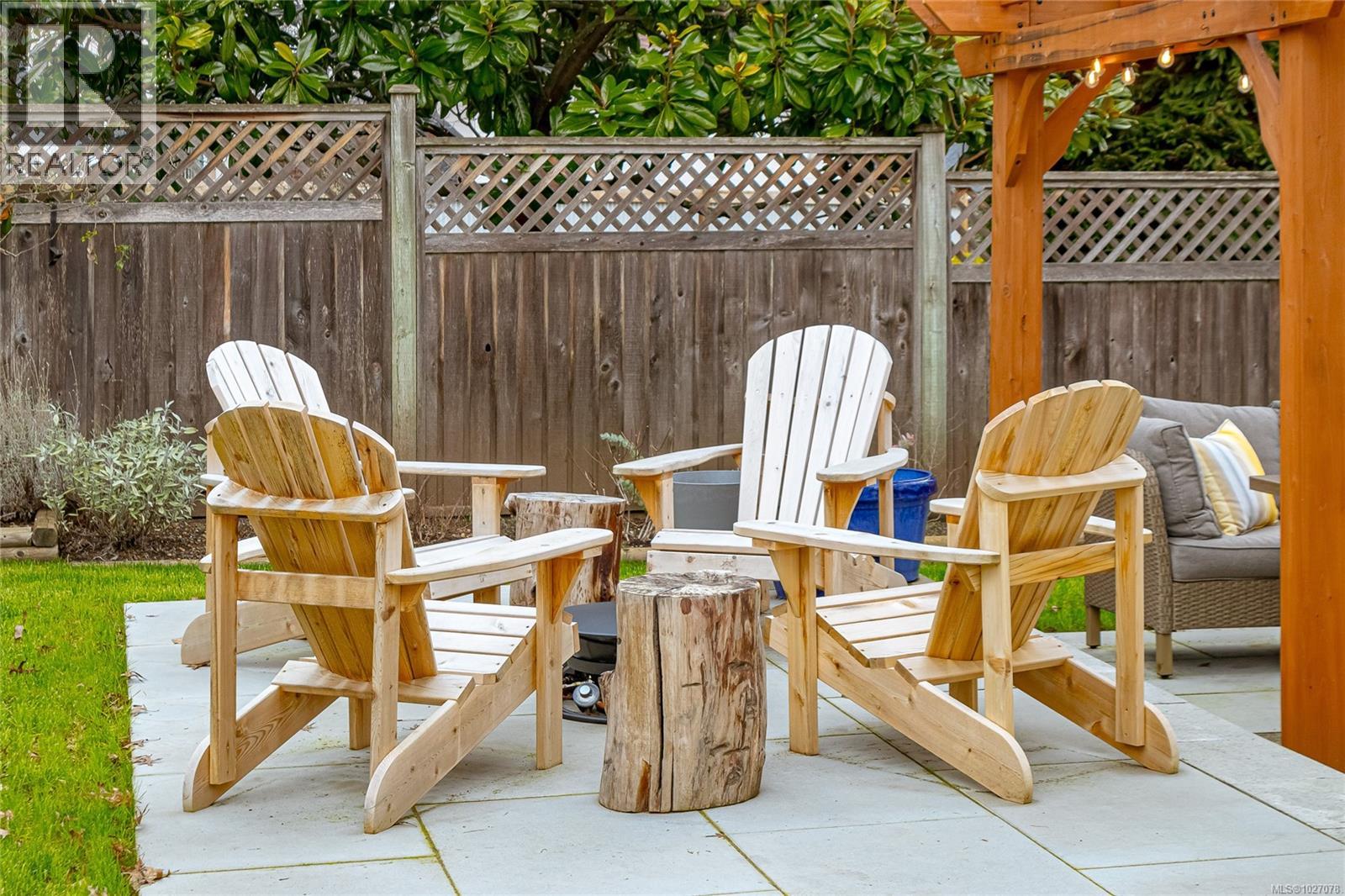 2060 BERKSHIRE PL - 48