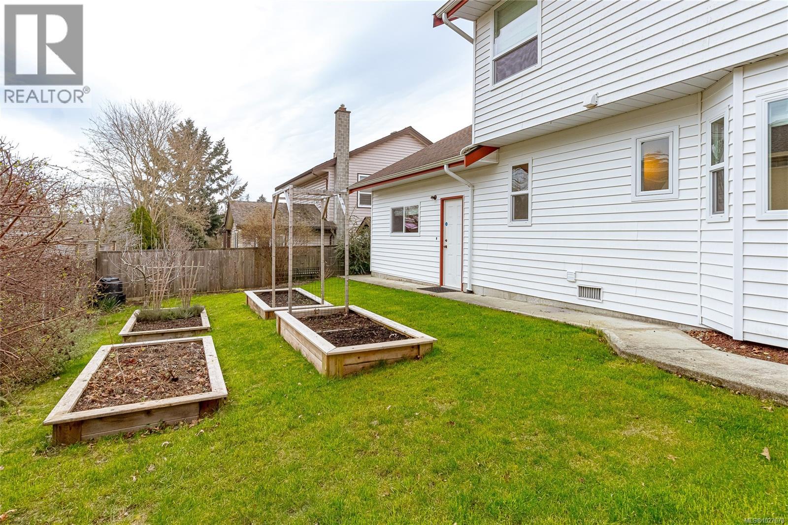 2060 BERKSHIRE PL - 54