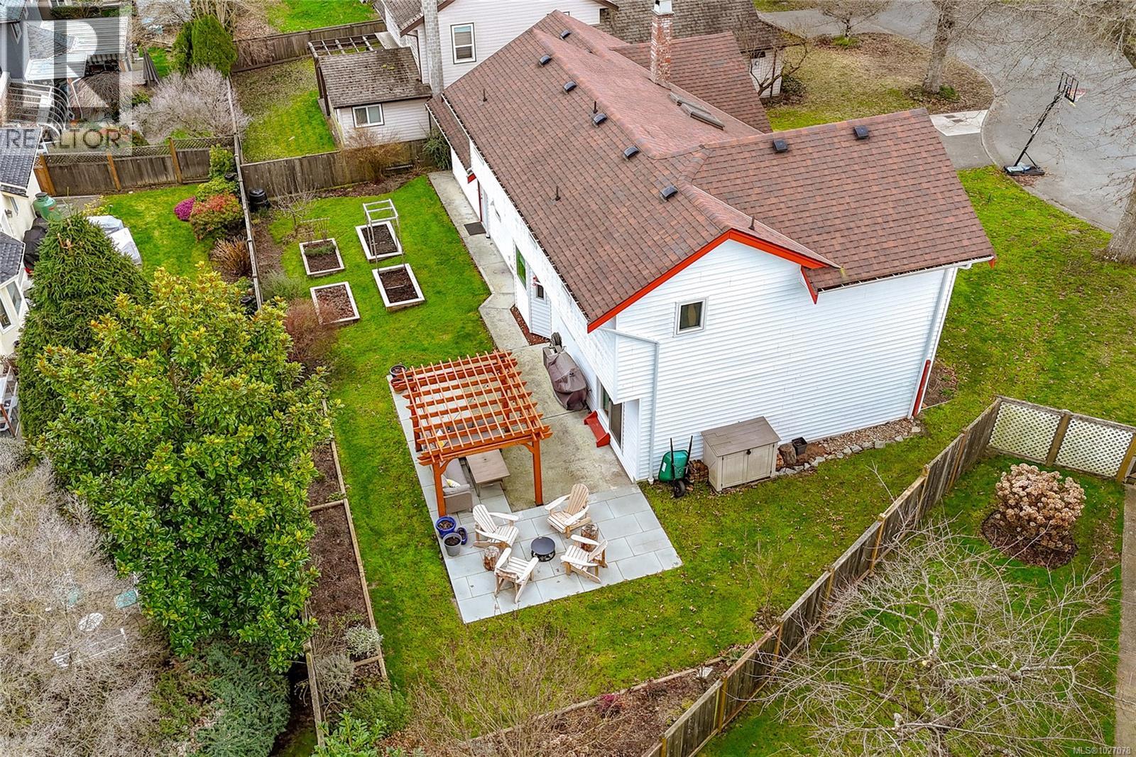 2060 BERKSHIRE PL - 55