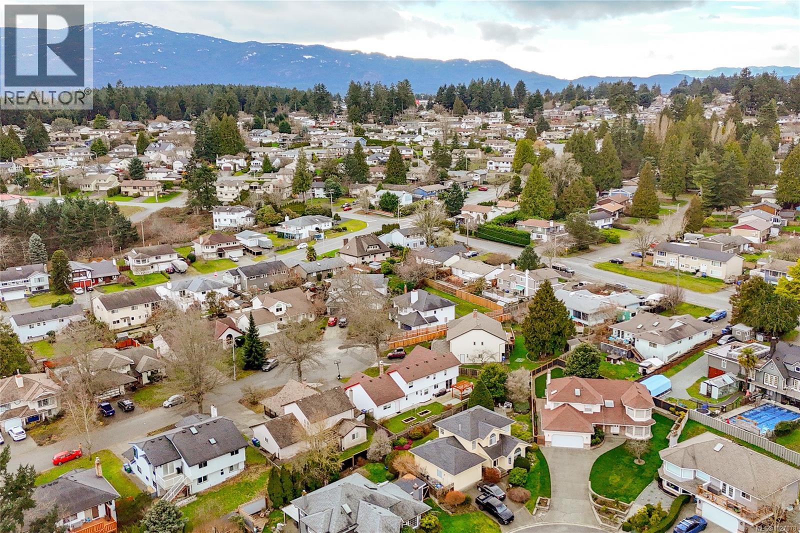 2060 BERKSHIRE PL - 65