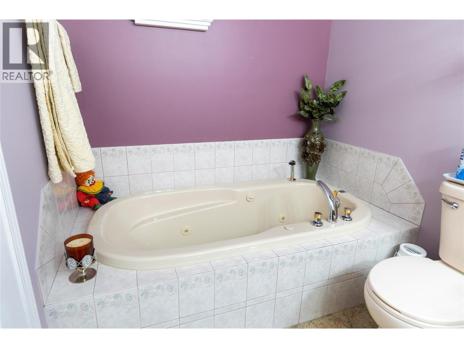 15 2595 Catherine Place, Armstrong