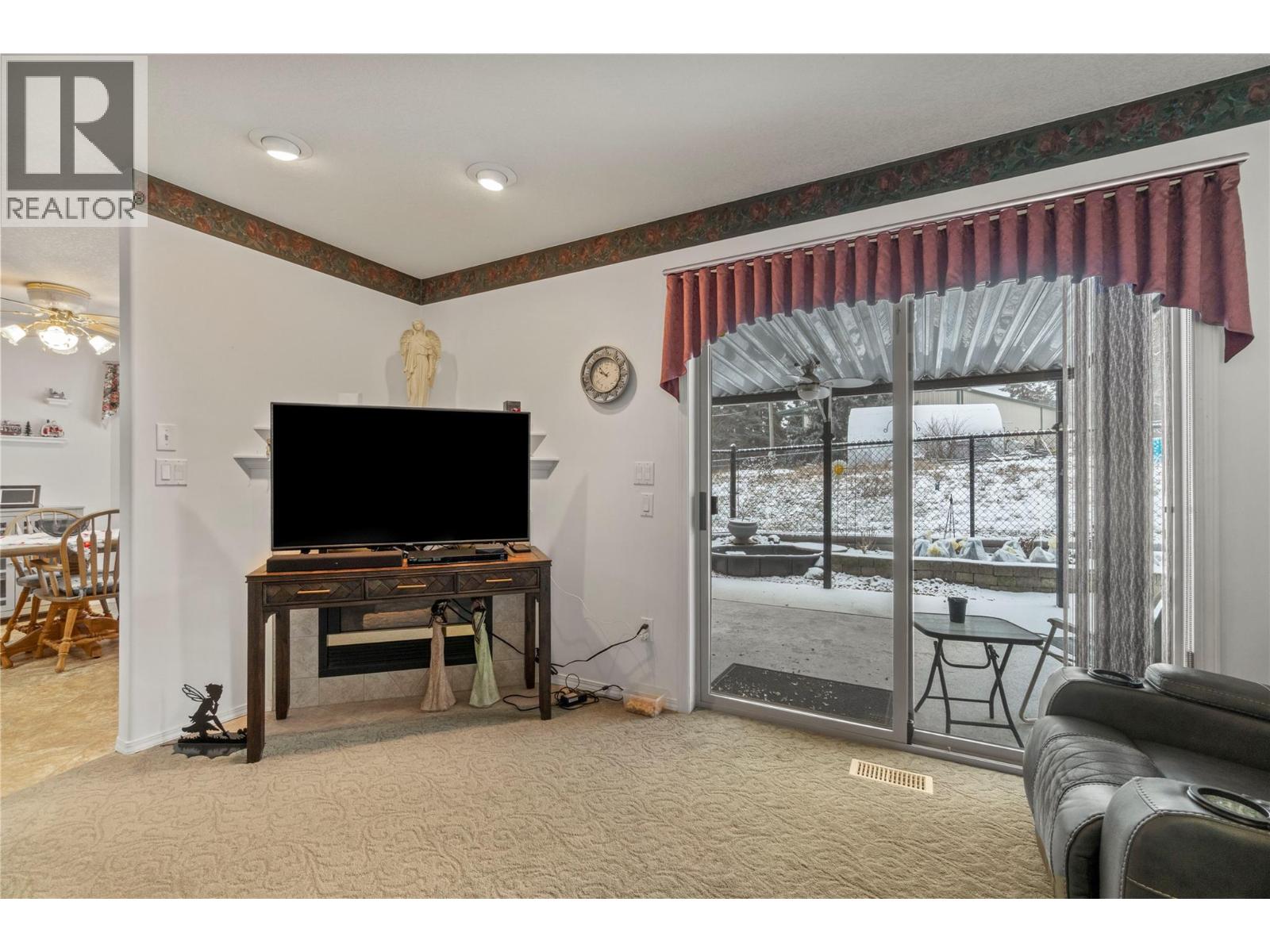 15 2595 Catherine Place, Armstrong