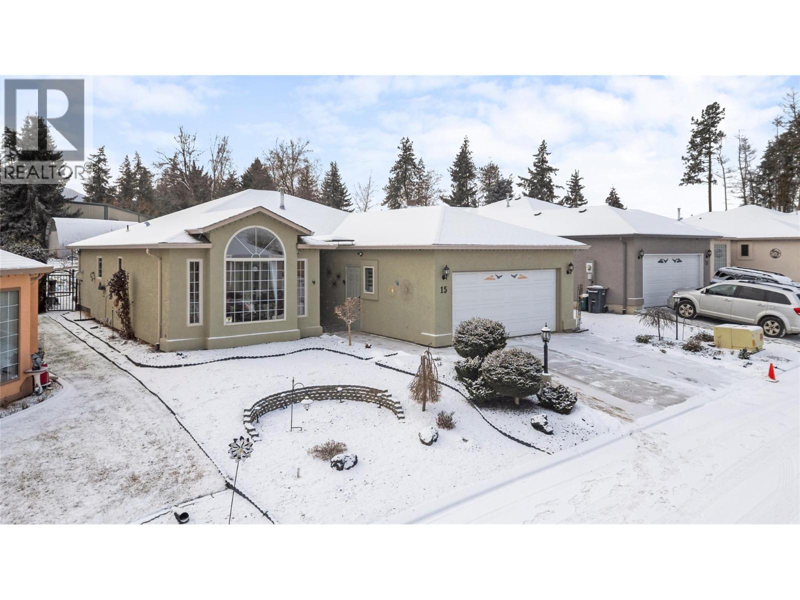 15 2595 Catherine Place, Armstrong