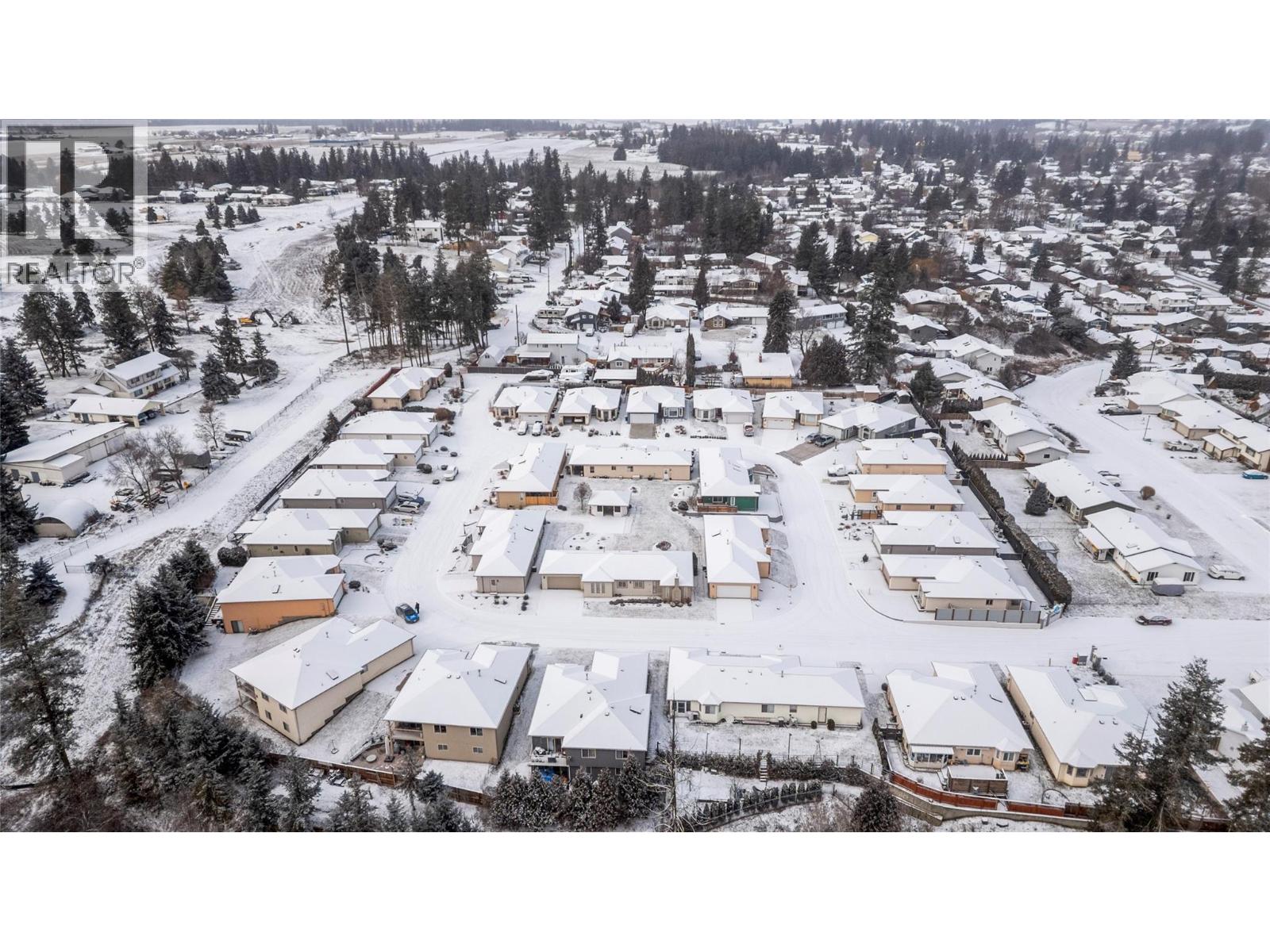 #15 2595 Catherine Place - 56