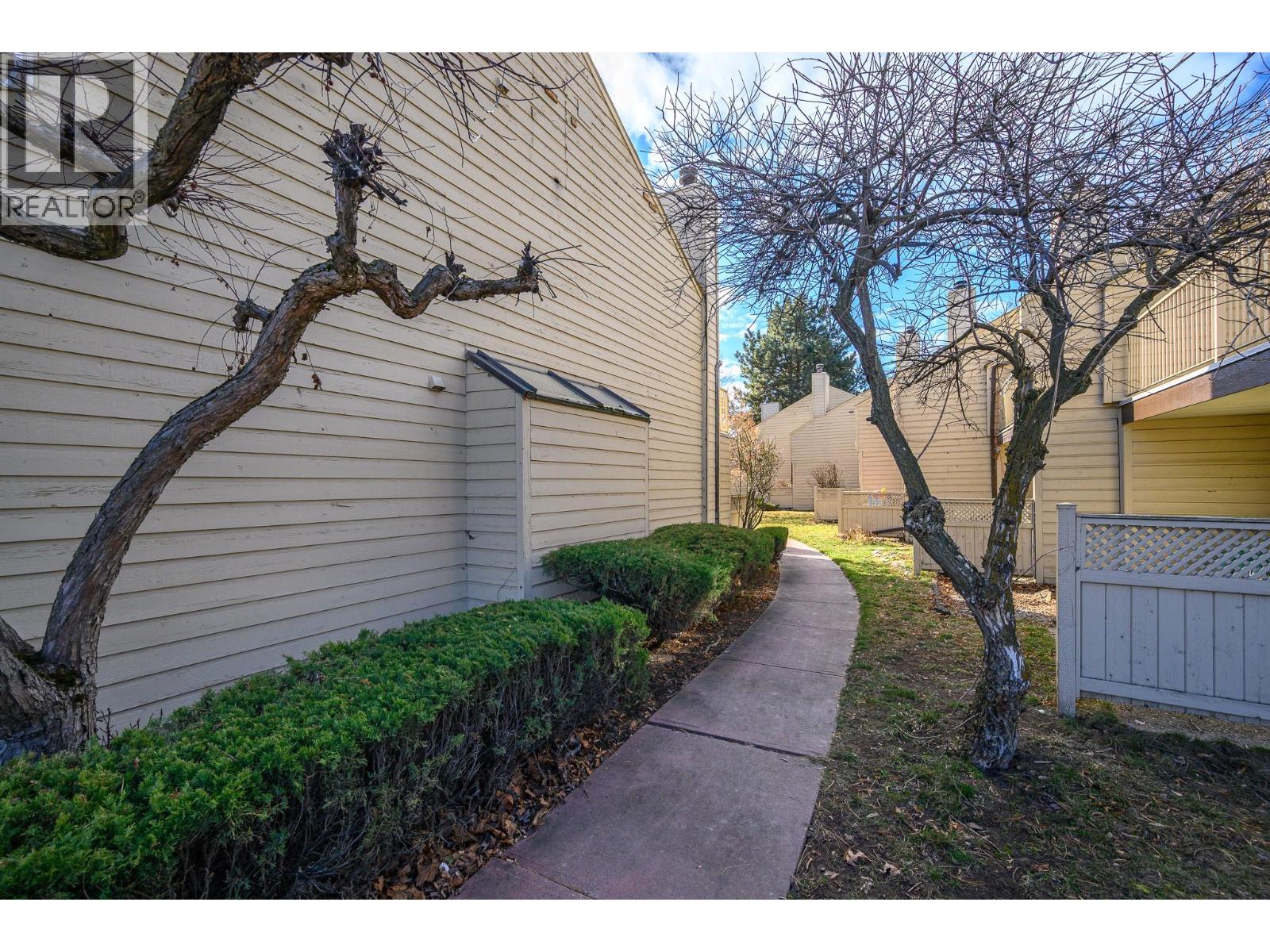 8 5300 25 Avenue, Vernon