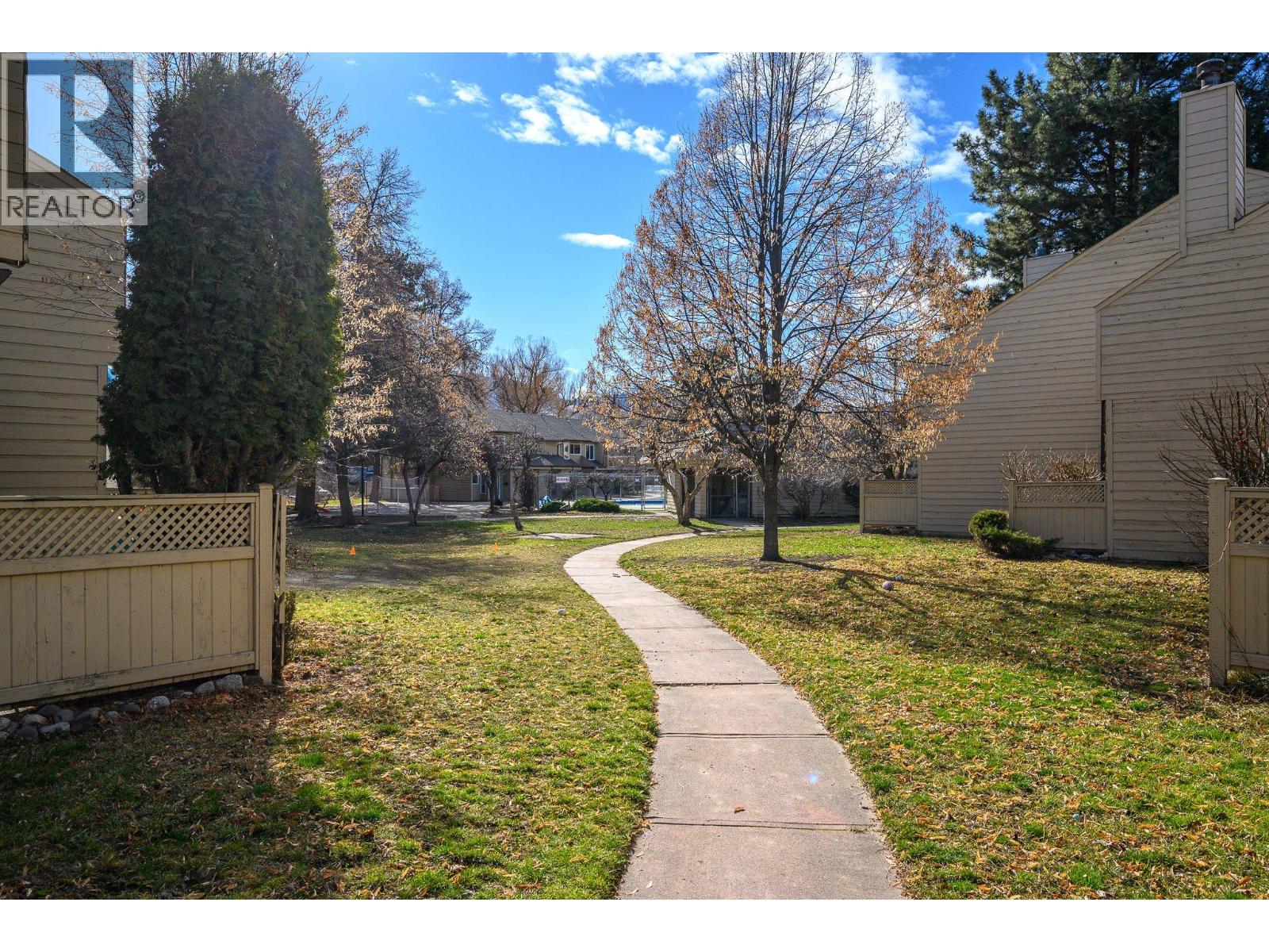 8 5300 25 Avenue, Vernon