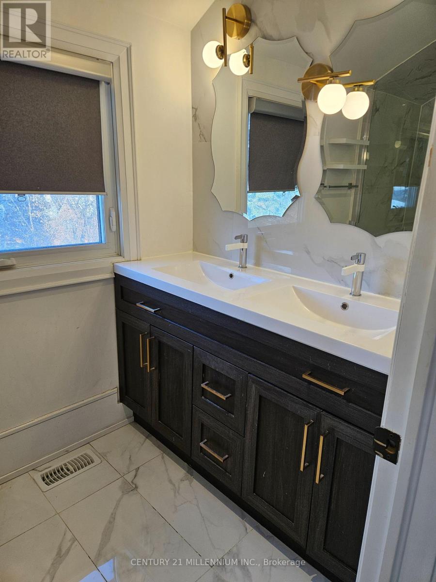 68 RIVER DRIVE - Photo 4 of 29, Halton Hills (Georgetown), Ontario