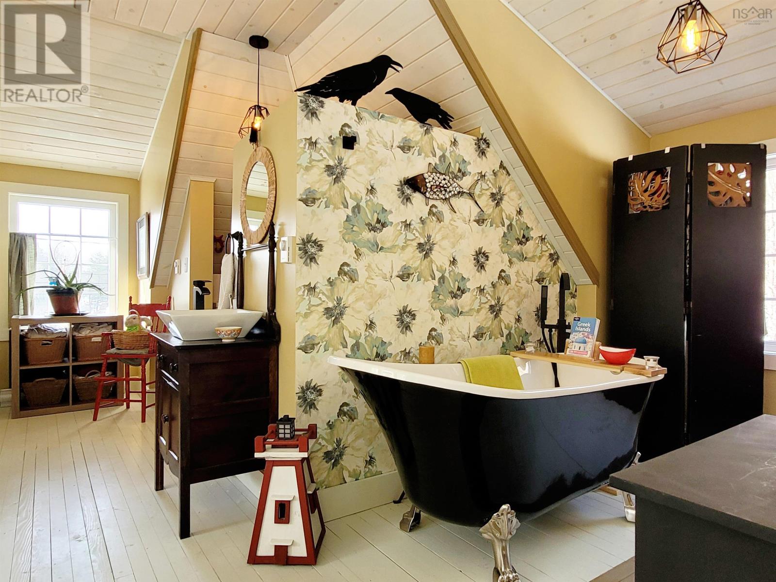 Property 23 of 37 of 35 Mcdonald Road