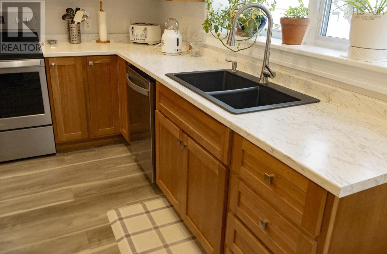 Property 6 of 16 of UNIT 3 769 Pictou Road