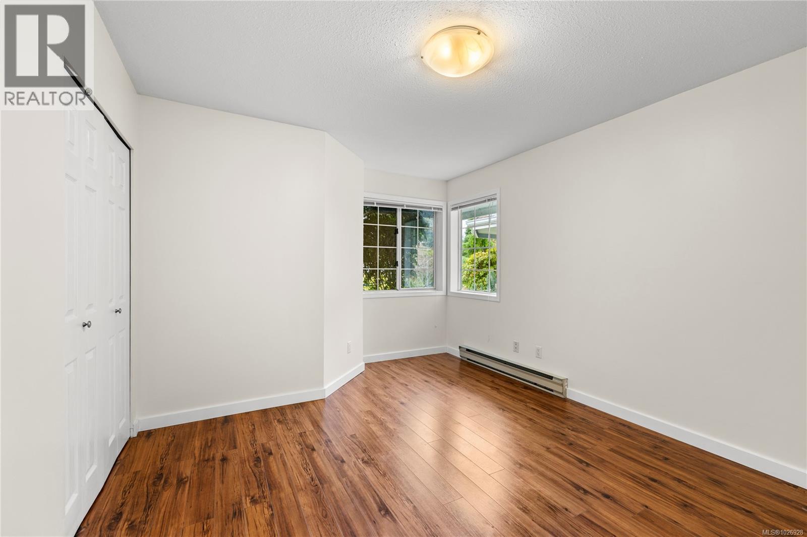 559 HOLLYWOOD RD - 19